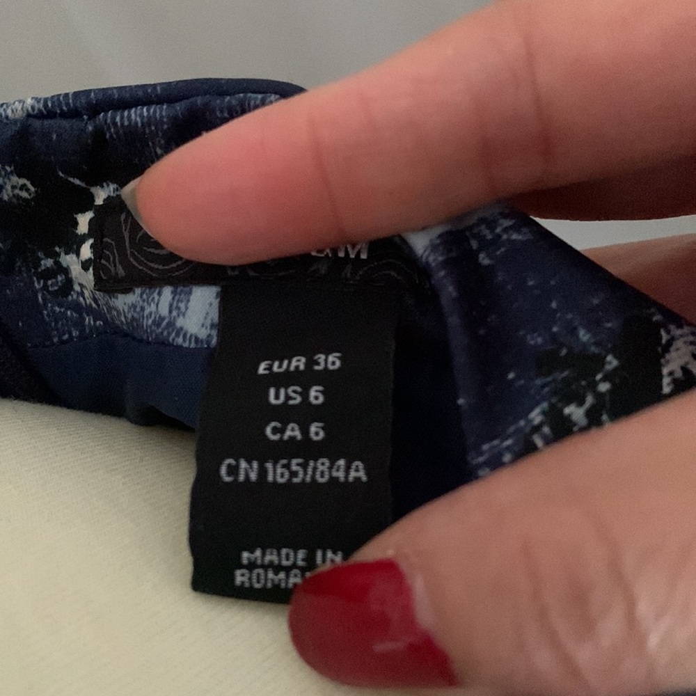 H&M dress - Picture 5 of 6